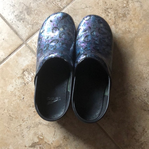 Dansko - Picture 1 of 5